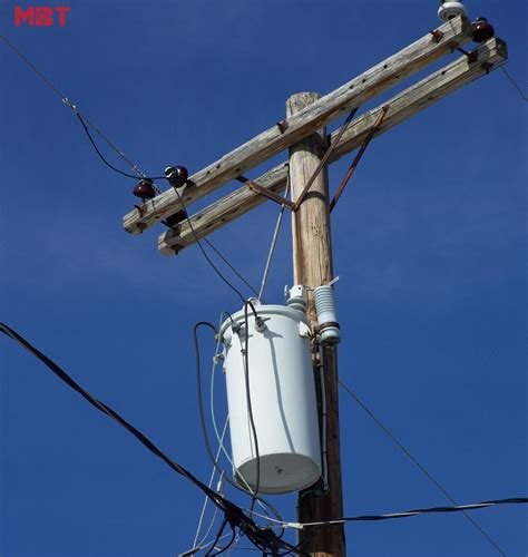 types of pole mounted Transformers